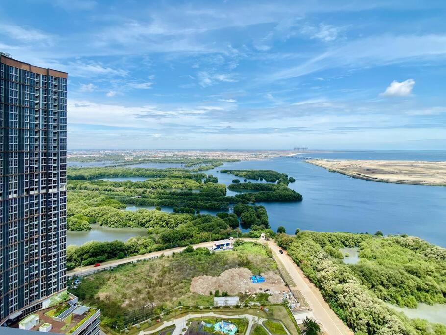 Sunny Seaview 3 Bedroom At Pik Appartement